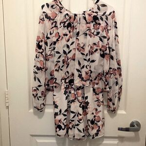 Two Arrows NWOT Floral Romper Jumpsuit with Long Sleeve. Size XS.